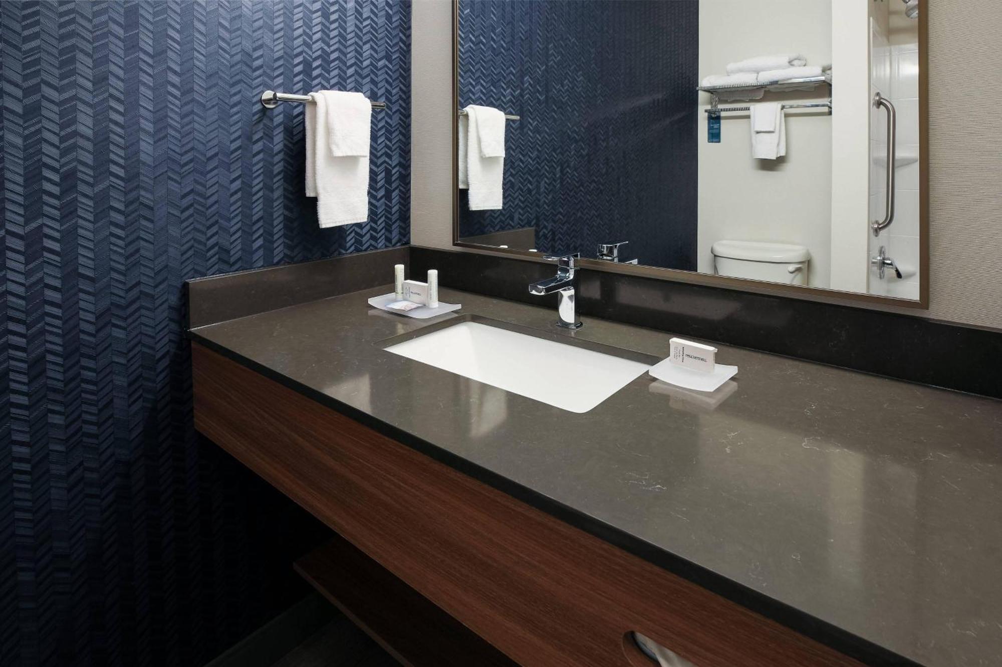 Fairfield Inn & Suites By Marriott Elizabethtown Esterno foto